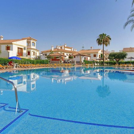 Infinity Beach Resort مْبيرا المظهر الخارجي الصورة