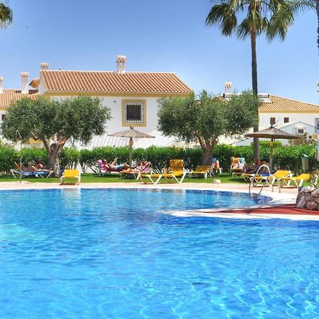 Infinity Beach Resort مْبيرا المظهر الخارجي الصورة